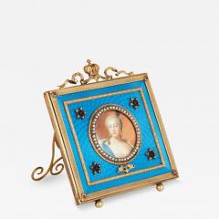  Faberg Vermeil and pearl photograph frame in the manner of Faberg  - 3440239