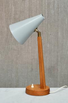  Falkenbergs Belysning Falkenbergs Belysning Table Desk Lamp in Oak Metal and Brass Sweden 1950s - 4312268