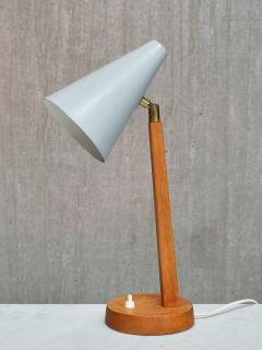  Falkenbergs Belysning Falkenbergs Belysning Table Desk Lamp in Oak Metal and Brass Sweden 1950s - 4312269