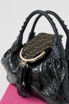  Fendi FENDI Black Shiny Leather Bag - 3676387