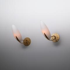  Fontana Arte FontanaArte Pair of 1950s Italian Brass Sconces with Almond Shaped Opaline Glass Shades - 4398185