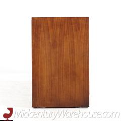  Founders Furniture Company Founders Mid Century Walnut Credenza - 3692318