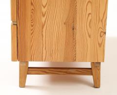  G ran Malmvall G ran Malmvall Swedish Fir Chest Sweden 1940 signed Fir Brass original key - 4508882