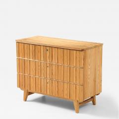  G ran Malmvall G ran Malmvall Swedish Fir Chest Sweden 1940 signed Fir Brass original key - 4509577