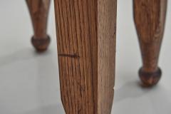  Gaskell Chambers Square Oak Stool by Gaskell Chambers England First half of the 20th Century - 4753599