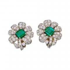  Gazdar Gazdar Mumbai Emerald and Diamond Flower Clip Earrings - 3530138