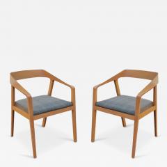 Full twist guest chair best sale