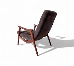  Gelli Ind stria de M veis Pair of Canoa Armchairs in Wood Fabric Gelli 1960s Lot 508 - 4335998