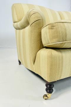  George Smith Two Seater Sofa made in England by George Smith LTD England 1999 - 4154339