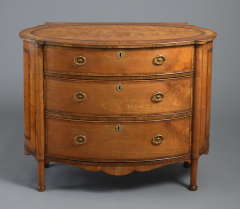  Gillows of Lancaster London A George III Satinwood Commode of Unusual Oval Form Attributed To Gillows - 502961