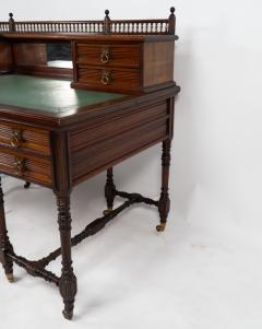  Gillows of Lancaster London An Aesthetic Movement oak knee hole desk - 4183124