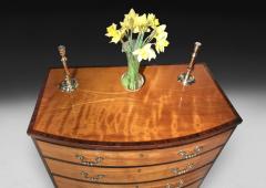  Gillows of Lancaster London George III Satinwood Kingwood Chest of Drawers - 4312504