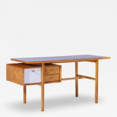  Glenn of California Glenn of California Mid Century Walnut and White Formica Desk - 4490918