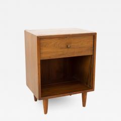  Glenn of California Glenn of California Style Mid Century Single Drawer Walnut Nightstand - 1816003