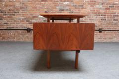  Glenn of California Mid Century Floating Top Walnut Desk by Milo Baughman for Glenn of California - 4452933