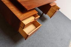  Glenn of California Mid Century Floating Top Walnut Desk by Milo Baughman for Glenn of California - 4452937