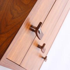  Glenn of California Stanley Young 6 Drawer Dresser for Glenn of California - 3142385
