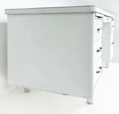  Globe Wernicke Globe Wernicke Style Mid Century Modern White Steel Tanker Desk w Formica Top - 4397258