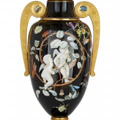  Gr flich Schaffgotsch sche Josephinenh tte A three piece Bohemian enamelled black glass vase garniture set - 2696339