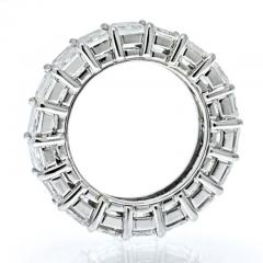  Graff GRAFF PLATINUM 8 CARAT EMERALD CUT DIAMOND ETERNITY BAND - 2653866