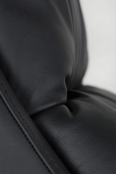  Greenapple Modern Capelinhos Lounge Chair Black Leather Handmade in Portugal by Greenapple - 3435765