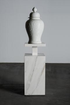  Greenapple Modern Monique Pedestal Sculpture Calacatta Marble Handmade Portugal Greenapple - 3437521