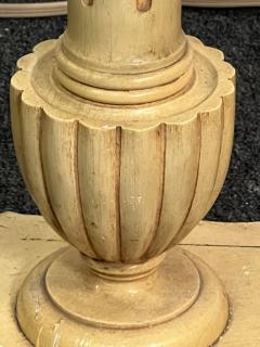  Grosfeld House HOLLYWOOD REGENCY WOOD URN AND FANCY GLASS TOPPED SIDE TABLES - 4099870