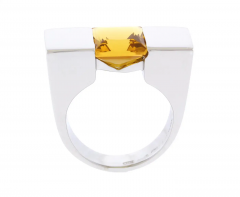  Gucci 18kt White Gold Gucci Citrine Ring - 3862709