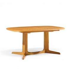 Gudme Mobelfabrik Gudme Mobelfabrik Mid Century Danish Teak Expanding Dining Table with 2 Leaves - 4704871