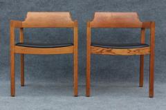  Gunlocke Set of 6 Solid Quartersawn Oak Arm or Dining Chairs in Black Leather by Gunlocke - 3442350