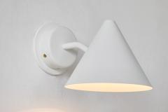  Hans Agne Jakobsson Hans Agne Jakobsson Mini Tratten Outdoor Sconce in White - 4145148