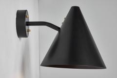  Hans Agne Jakobsson Hans Agne Jakobsson Tratten Outdoor Sconce in Black - 4156046