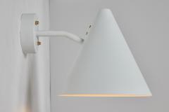  Hans Agne Jakobsson Hans Agne Jakobsson Tratten Outdoor Sconce in White - 4156071