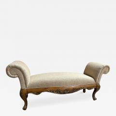  Henredon Furniture Handsome Henredon Louis XV style Upholstered Walnut Bench Mid Century - 4434619