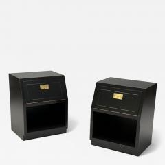  Henredon Furniture Henredon Mid Century Modern Black Lacquer Brass Campaign Nightstands 1960s - 4136317