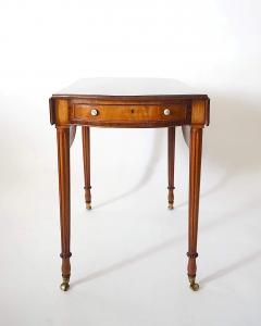  Henry Hill of Marlborough George III Serpentine Pembroke Table Henry Hill of Marlborough circa 1775 - 4597502