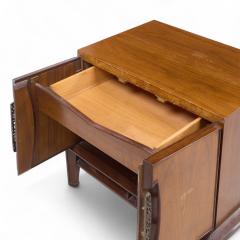  Hobey Helen Baker Helen Hobey Baker Mid Century Walnut Nightstands Pair - 4237093