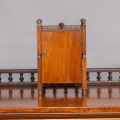  Howell James Howell and James A small Aesthetic Movement walnut mantle clock - 4188169