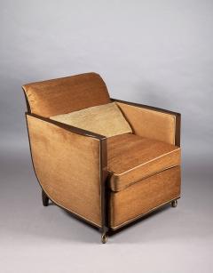  ILIAD DESIGN A French 30 s inspired Club Chair with matching Ottoman by ILIAD Design - 3293468