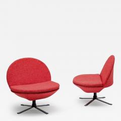  ISA Bergamo I S A Italy Rare Olimpia Swivel Armchairs - 4369255