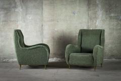  ISA Pair of I S A Club Chairs - 285528