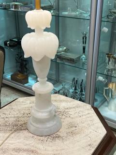  Italian Workshop Hollywood Regency Pair of Alabaster Lotus Shaped Table Lamps - 2865338