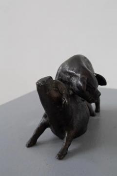  Italian school XX ct Italian Bronze sculpture Two Pigs bronze artist 20th century - 3685805