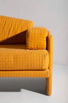  Italian school XX ct Vintage Italian Sofa in Yellow Fabric - 3690976