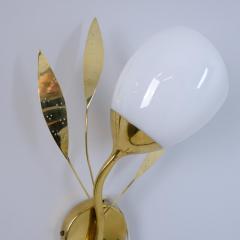  Itsu Mid Century Modern Floral Wall Lamp Model EY 35 in Brass Glass Itsu 1950s - 4398750