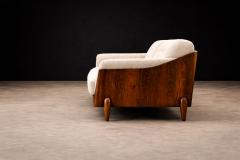  JD M veis e Decora es JD M veis Brazilian Rosewood Four Seat Sofa in Warm Oatmeal Boucl 1960s - 4571568