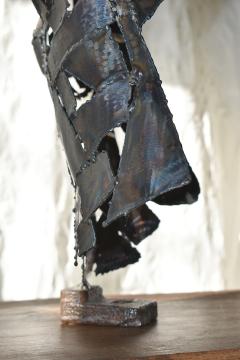  Jeanne d Arc Welded Steel Sculpture J zsef Szab Trash Works Industrial 2024 - 4796781