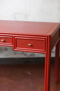  John Elinor McGuire China red lacquered desk Elinor and John McGuire for Lyda Levi - 3575179