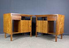  John Widdicomb Co Widdicomb Furniture Co John Widdicomb Pair of Mahogany Petite Night Stands Mid Century - 2618325