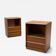  John Widdicomb Co Widdicomb Furniture Co T H Robsjohn Gibbings American Modern Walnut Open Nightstands USA 1960s - 4427572